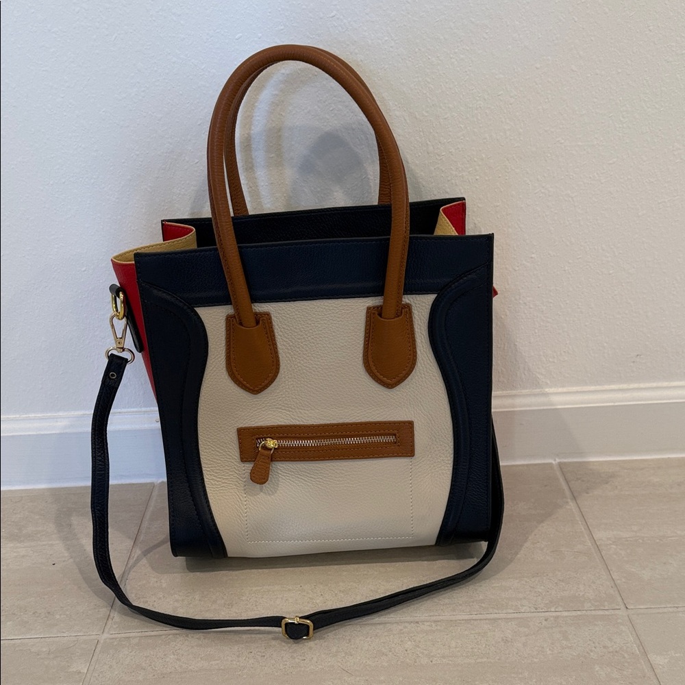 Elegant Two-Tone Tote Bag leather blue red brown beige made in Italy